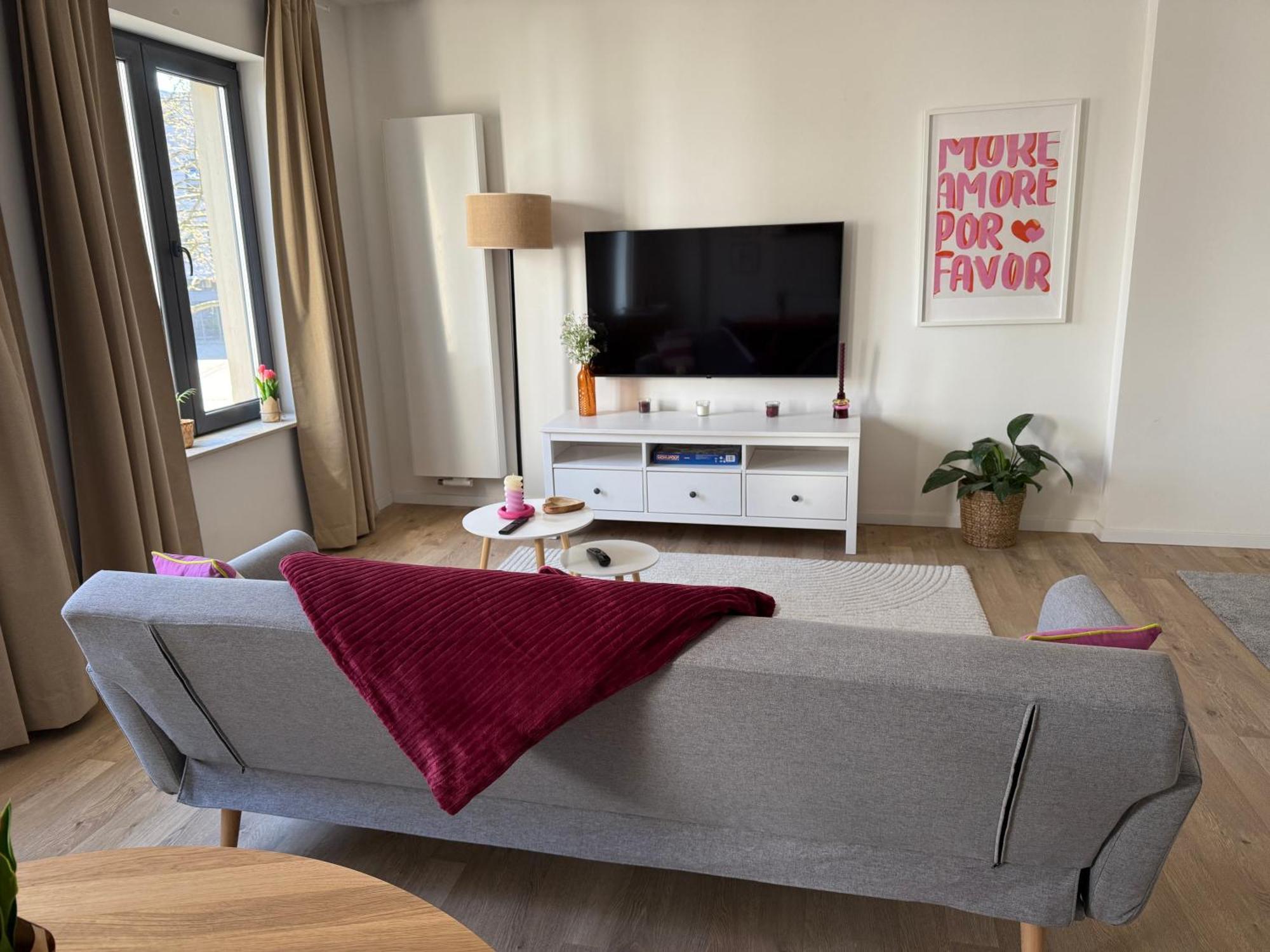 Direkt An Der Landesgartenschau 2026 - Moderne Stadtwohnung Am Neusser Markt! Apartment *